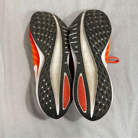 Nike Zoom Vomero orange/white sneakers, size 11, Syracuse player worn - Picture 10 of 12
